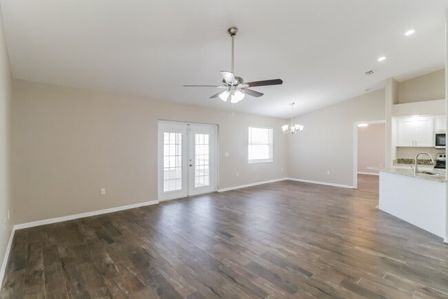 Photo - 7742 Ashford Dr