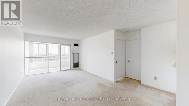 Photo - 75 King St E Unité 1609