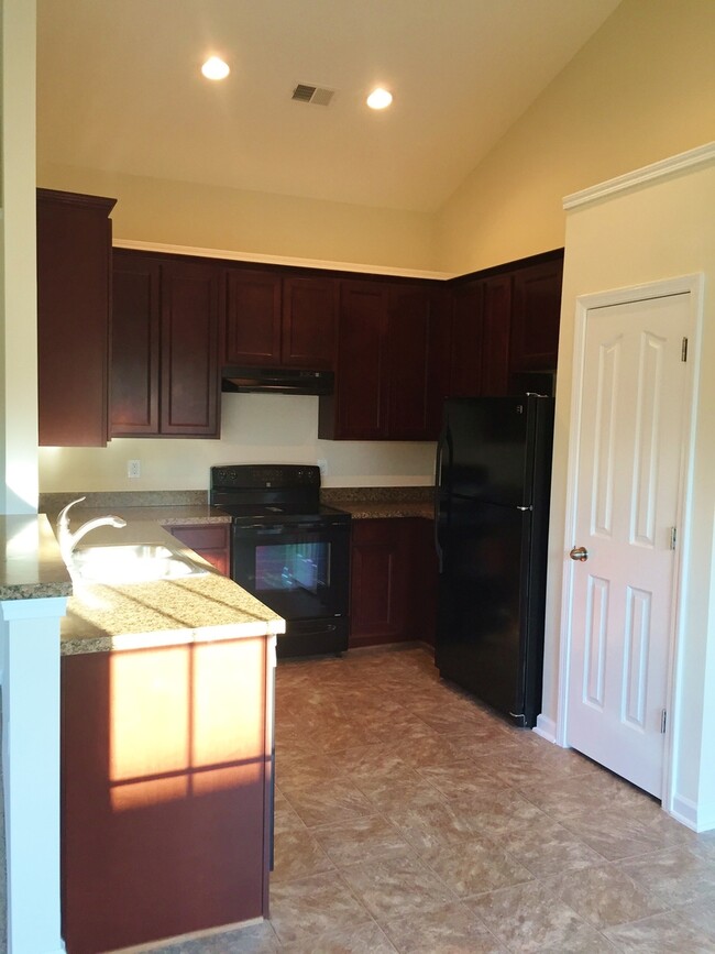 Photo - Simpsonville, 3bd/2ba, 1252SF