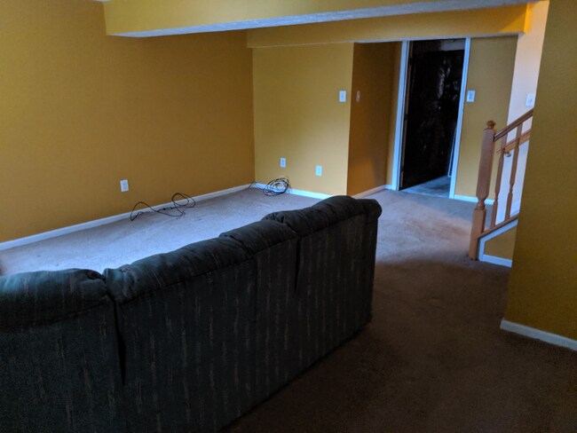 Photo - 112 W Shetland Ct