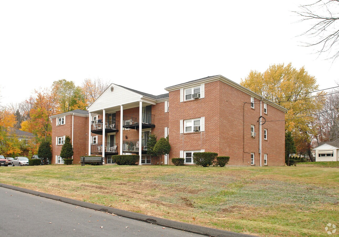 Hillview Arms - Hillview Arms Apartments