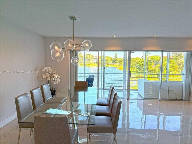 Photo - 879 NE 195th St Unit 228