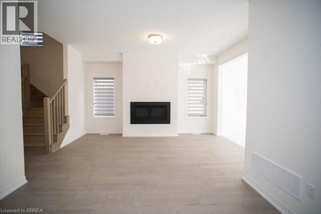 Photo - 26 Wakeling Dr