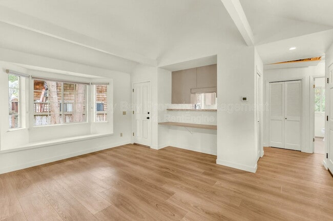 Photo - 706 Crocker Ave