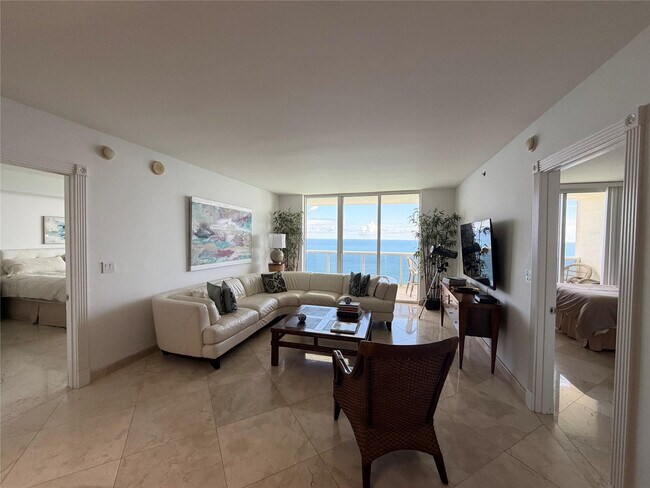 Photo - 1850 S Ocean Dr Unidad 4202