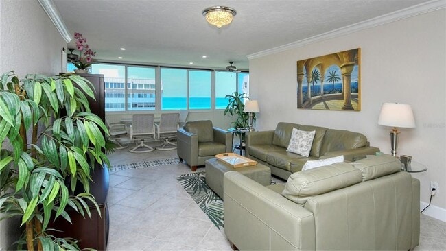 Photo - 1125 W Peppertree Dr Unit 702