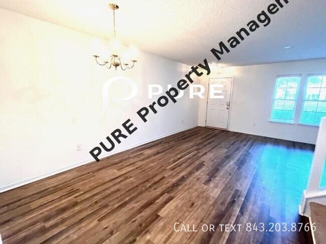 Photo - 101 Leyland Ct