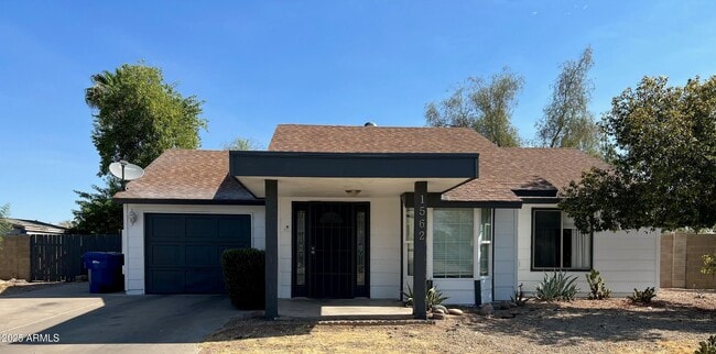 Photo - 1562 N Horne Casa