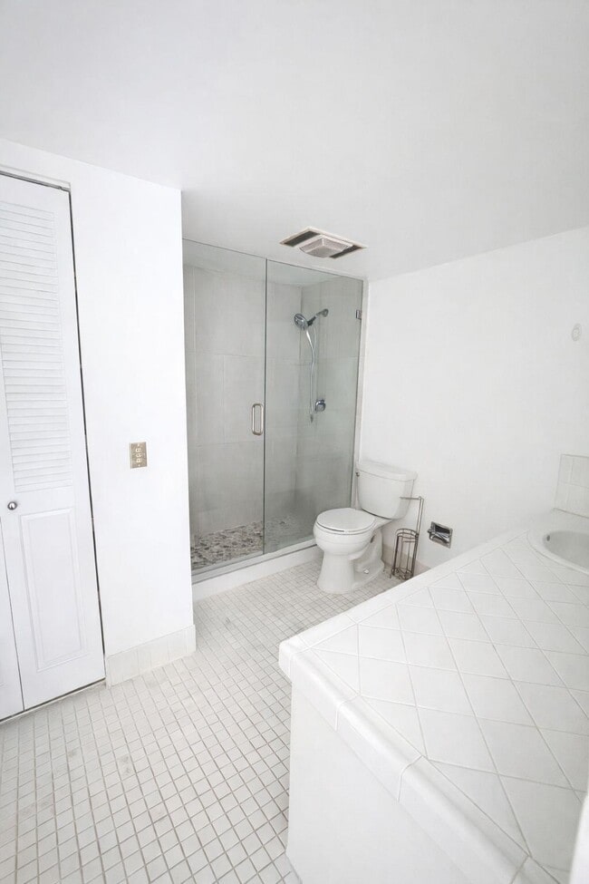 Photo - 3800 N Hills Dr Unit 315