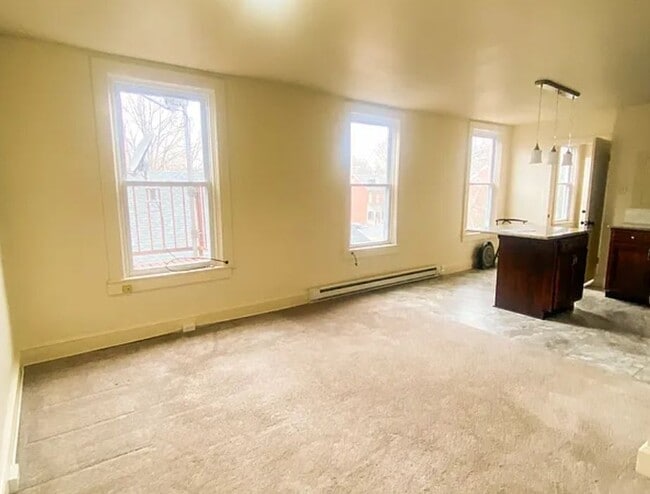 Photo - 443 W Chestnut St Unit 6