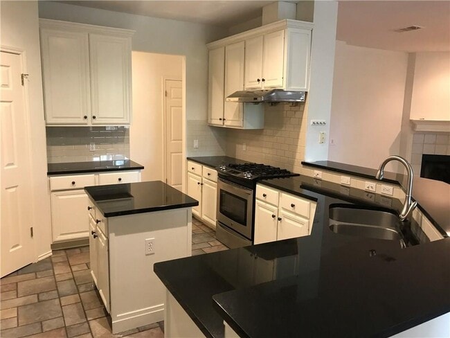 Photo - 6428 Ruxton Ln