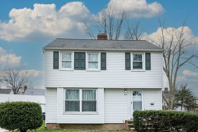 Building Photo - 3898 Salisbury Rd Rental