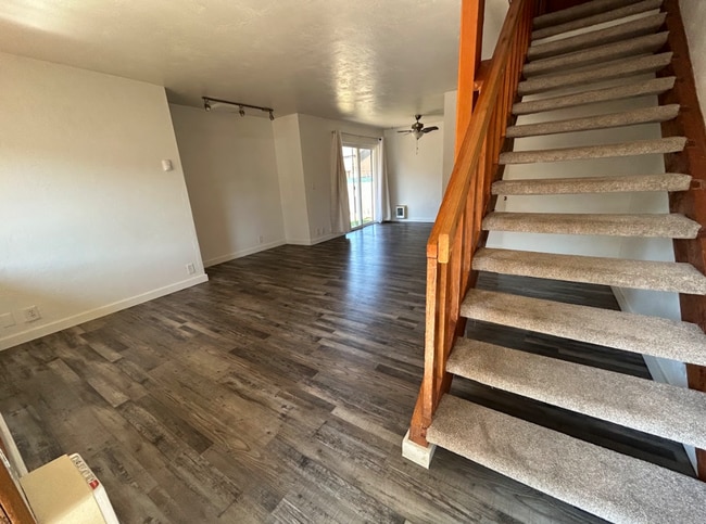 Building Photo - 658-660 Oakdale Ave. Unit 660 Rental