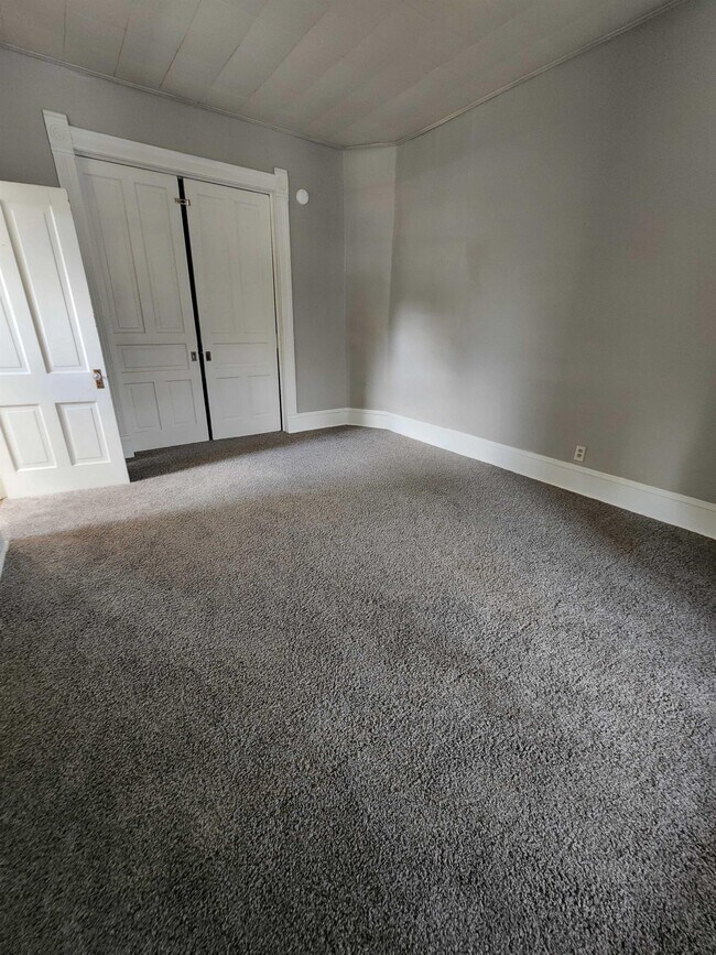 Photo - 1107 Ave F Unit 1107 Lower