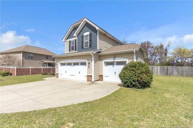 Photo - 127 Ganton Dr