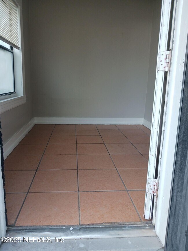 Photo - 110 E 15th St