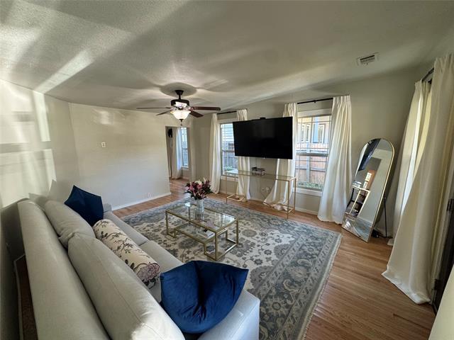 Photo - 6034 Goliad Ave