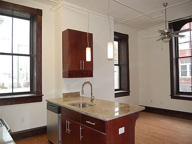 Photo - Plaza at Bank Street