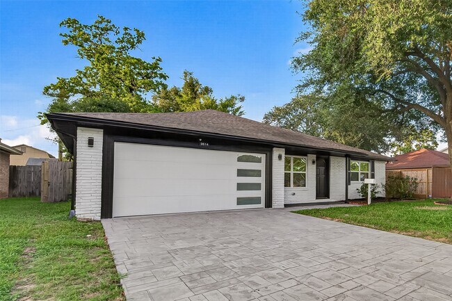 Photo - 9614 Hammerly Blvd