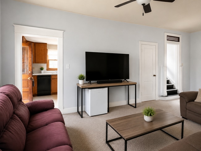3202 Lincoln Way