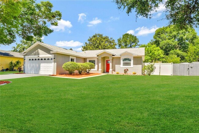 Photo - 15528 Hidden Lake Cir