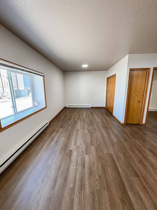 Photo - Theater Apartments Beulah Unit 1