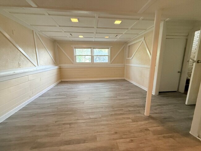 Photo - 8517 W 87th Pl