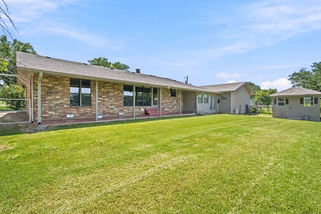 Photo - Country Home with Pond, Horse Pens & Optional Additional Pasture
