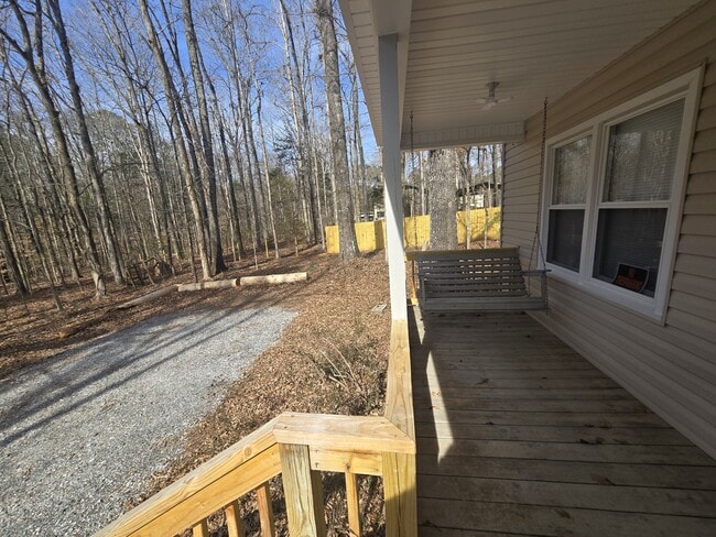 Photo - 125 Lone Eagle Way