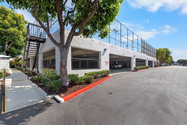 Beachpoint Apartments