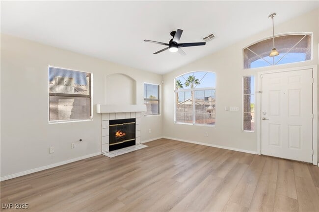 Photo - 917 Blue Arroyo Dr