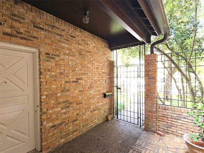 Photo - 9731 Briar Forest Dr