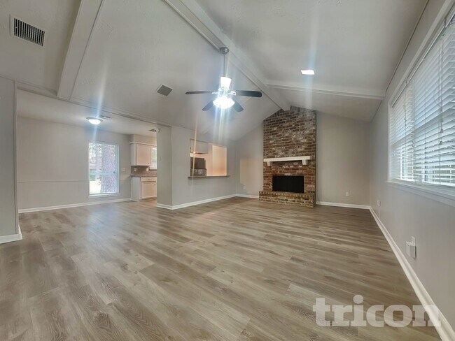 Photo - 23107 Earlmist Dr