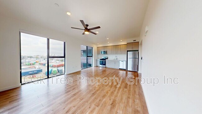 Photo - 532 Union St