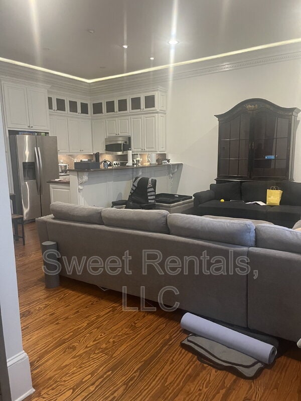 Photo - 79 Society St Unidad A