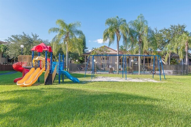 11235 SW 88th St Unit 107E