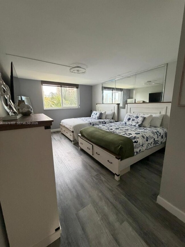 Photo - 4000 NE 170th St Unit 206