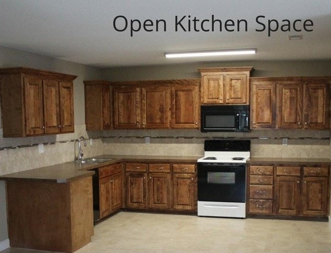 Photo - 304 N Water St