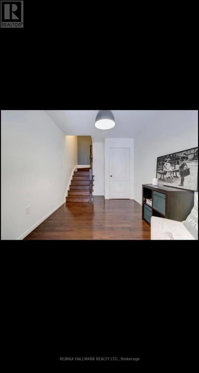 Photo - 10 Linnell St