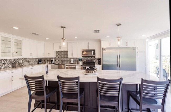 Photo - 1125 W Peppertree Dr Unit 102