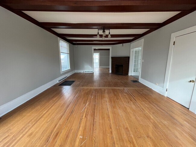 Photo - 1140 N Church St Unit #1