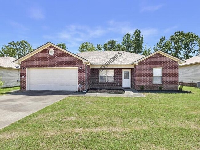 Building Photo - 29 Green Apple Dr