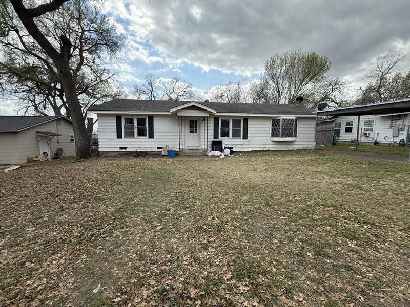 Photo - 611 E 5th St