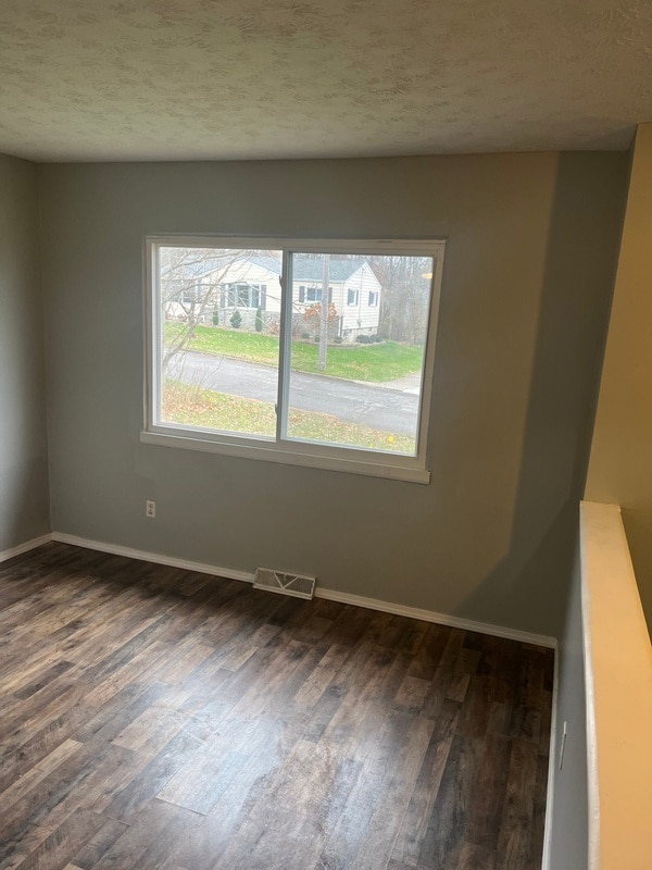 Photo - 536 Hyatt Ave