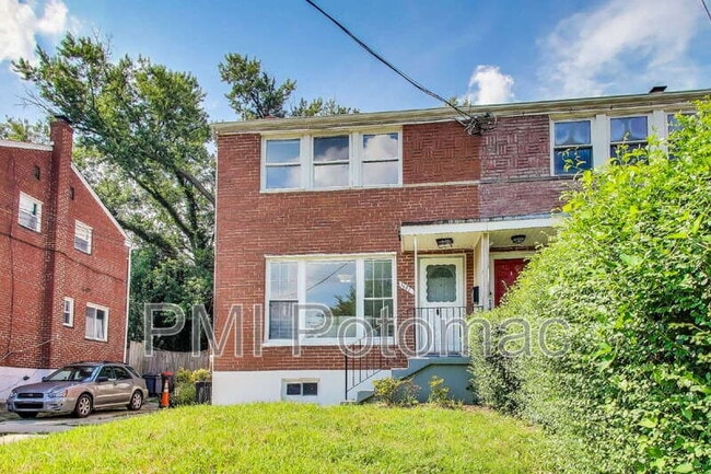 Photo - 3407 Floral St