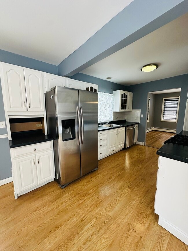 Photo - 1940 E Cedarwood Cir