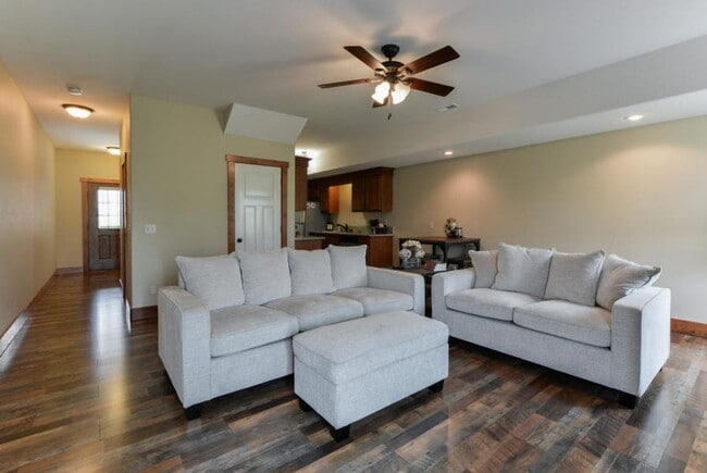 Photo - 2193 W Bingham St