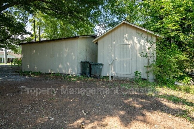 Photo - 789 Little Cove Rd