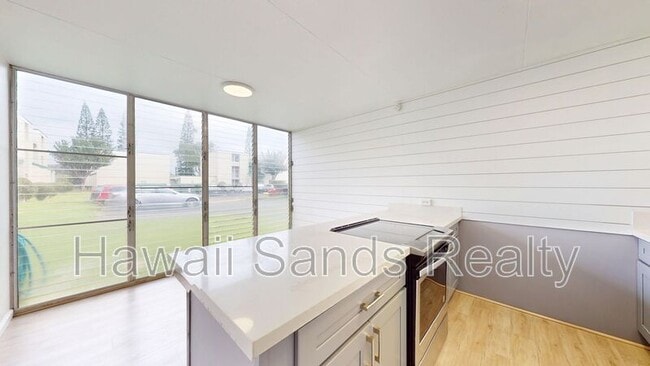 Photo - 95-021 Kuahelani Ave