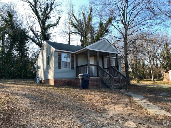 Building Photo - Cozy 2 Bedroom Rental